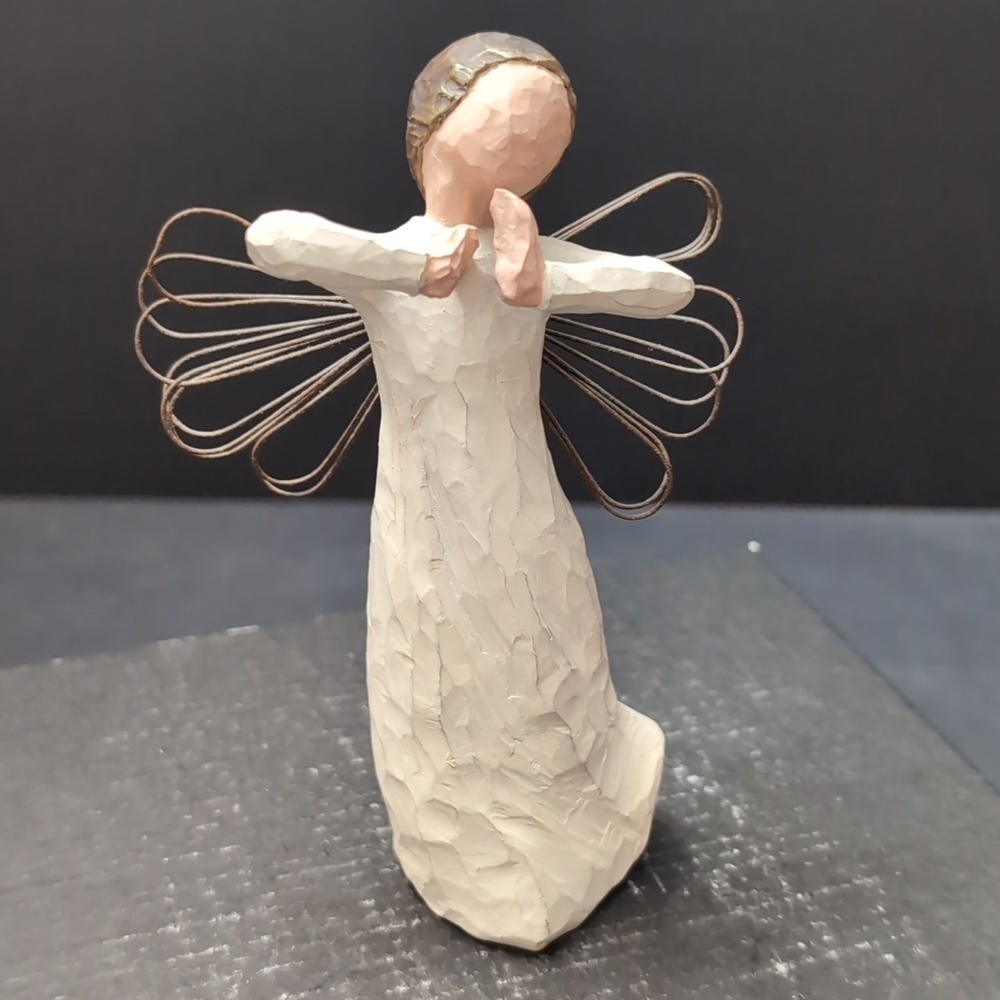Willow Tree Demaco 2000 Susan Lordi Angel Of Happiness Figurine.